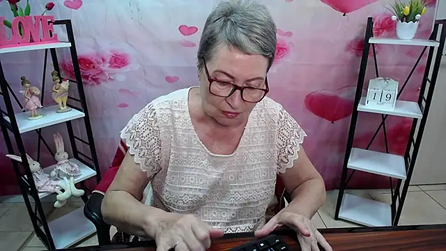 Chatroom XXX en direct de OlgaLuck
