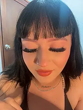 Živý XXX chat emily_acorn