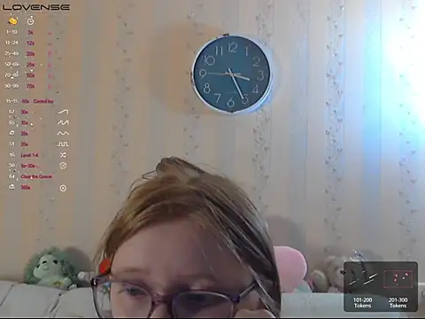 LustfulSarah's Live XXX Chat