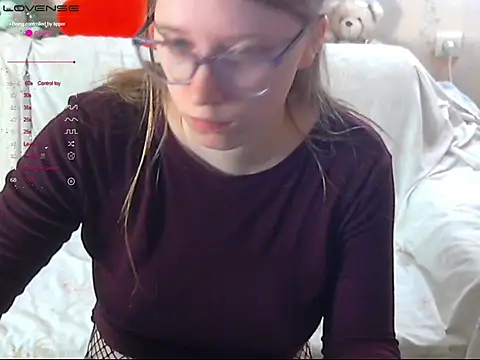 LustfulSarah's Live XXX Chat