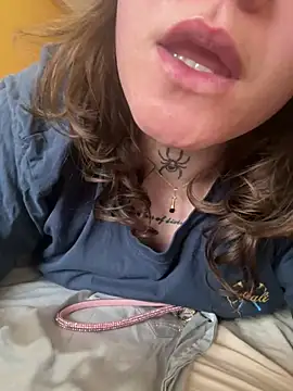 Chat XXX en directo de frutillitaaok_
