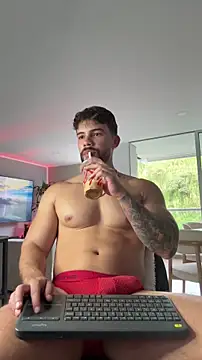 Show de Valenthino_Salvatore na webcam