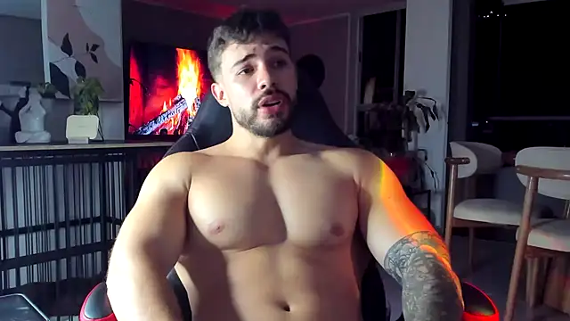 Pokazy przed kamerką – Valenthino_Salvatore