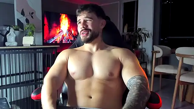 عرض كام Valenthino_Salvatore