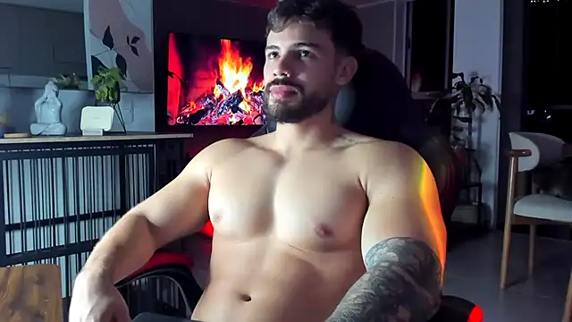 عرض كام Valenthino_Salvatore