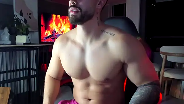 عرض كام Valenthino_Salvatore