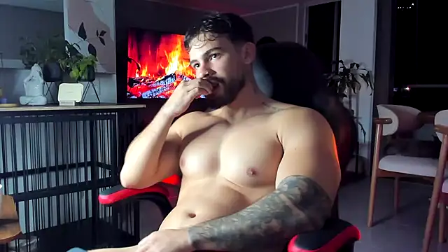 Valenthino_Salvatore's Webcam Show