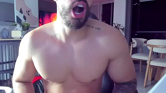 عرض كام Valenthino_Salvatore