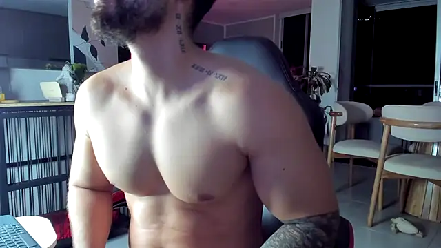 Show de Valenthino_Salvatore na webcam