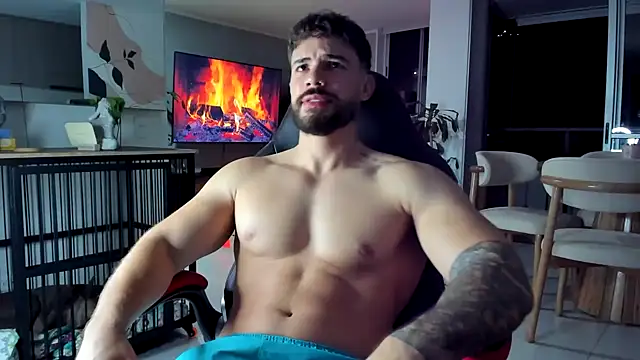 Valenthino_Salvatoren Webbikameraesitys