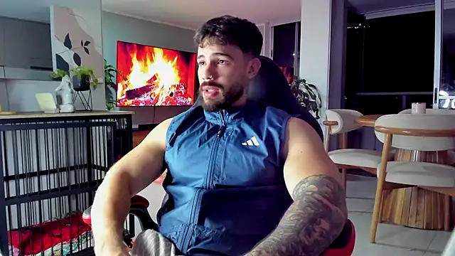 Valenthino_Salvatore webkamerás műsora