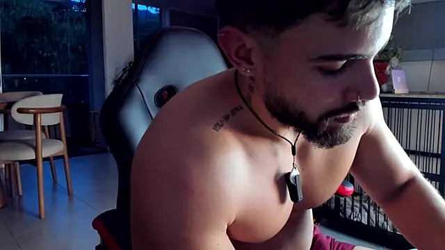 Valenthino_Salvatore 网络视讯表演
