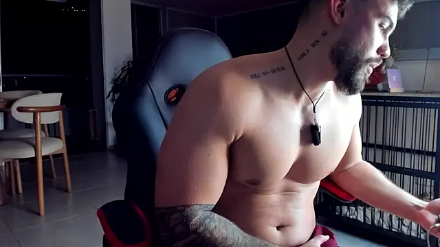 Pertunjukan Kamera Web Valenthino_Salvatore
