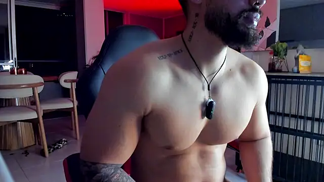 Valenthino_Salvatore: вебкам-шоу