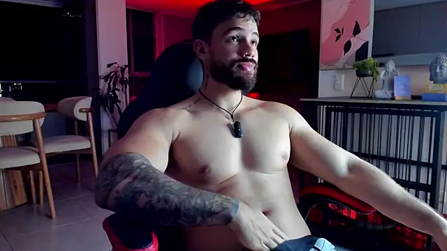 Show modela Valenthino_Salvatore na web-kameri