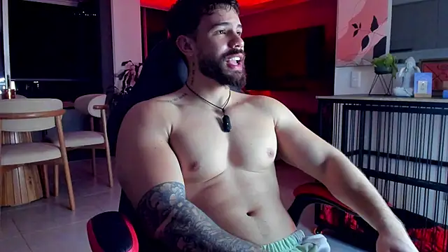 Valenthino_Salvatore's Webcam Show
