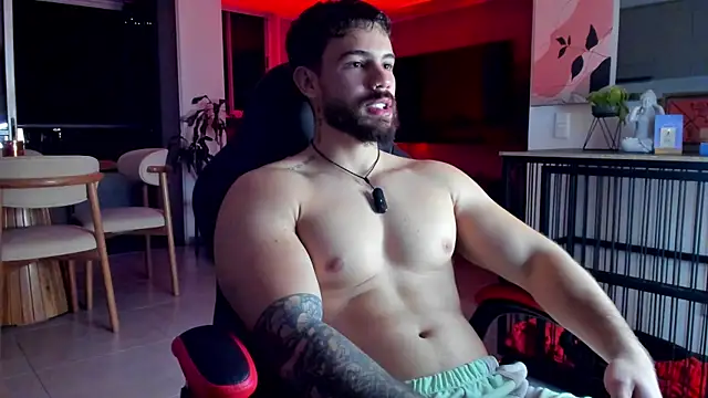 Valenthino_Salvatore's Webcam Show