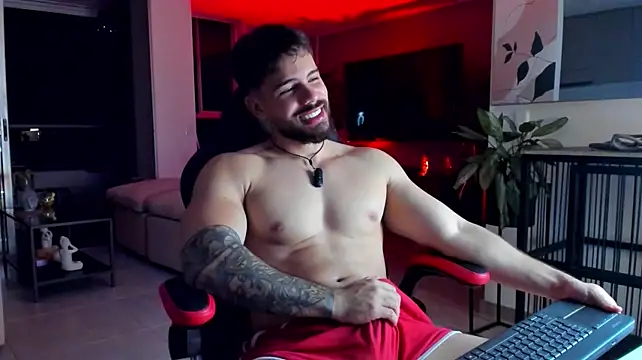 Valenthino_Salvatore 网  络视讯表演