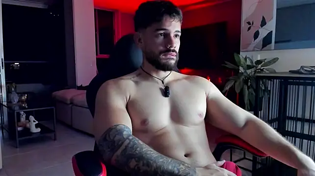 Valenthino_Salvatore's Webcam Show