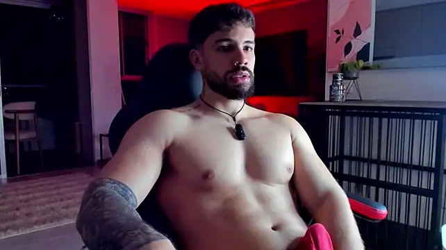Valenthino_Salvatore Show in webcam