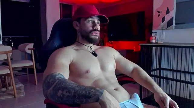 Show modela Valenthino_Salvatore na web-kameri