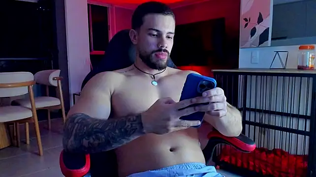 Valenthino_Salvatore Pertunjukan Webcam