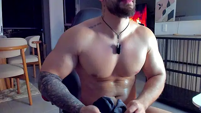 Valenthino_Salvatore Webcam show