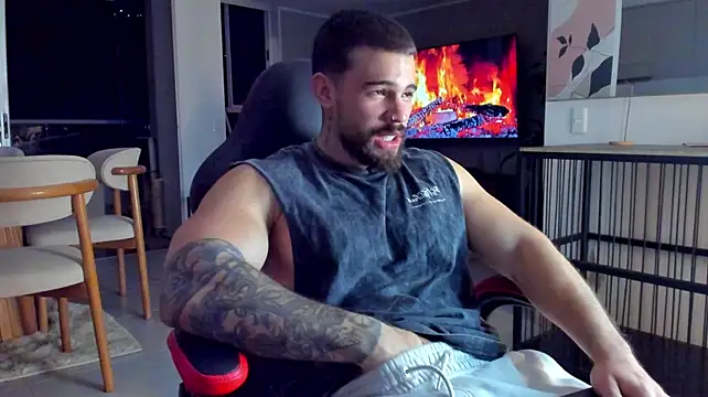 Valenthino_Salvatore – webcam-show