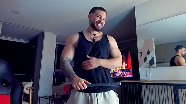 Valenthino_Salvatore's Webcam Show
