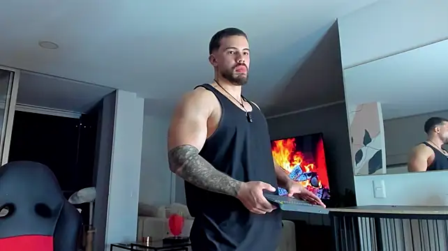 Show de Valenthino_Salvatore na webcam