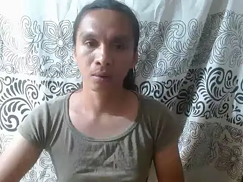 lovelycarla32 Adlı Modelin Web Kamerası Şovu