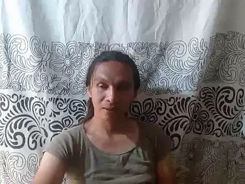 lovelycarla32 Adlı Modelin Web Kamerası Şovu