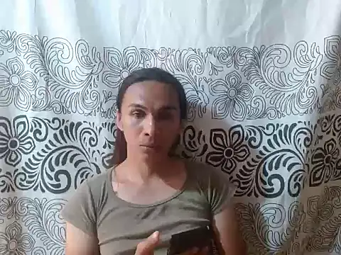 lovelycarla32 网络视讯表演