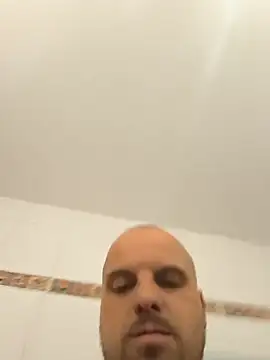 Phoenix2310's Webcam Show