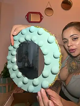 ErosXXXAfrodita Adlı Modelin Web Kamerası Şovu