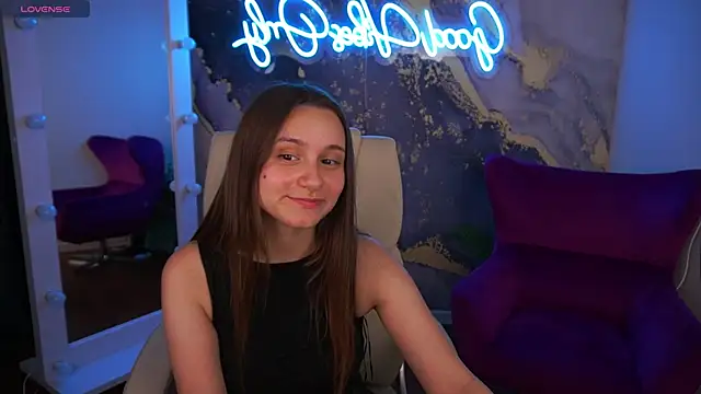 TinyNatalie Live XXX-Chat