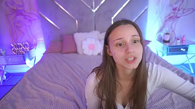 TinyNatalie Live XXX-Chat