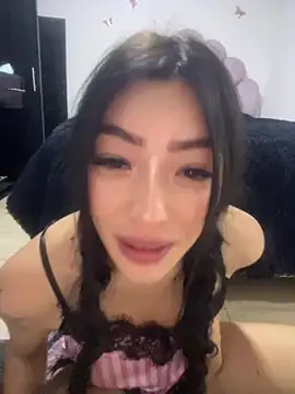 DAKOTA_SAKURA Adlı Modelin Canlı XXX Sohbeti