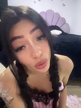 DAKOTA_SAKURA's Live XXX Chat