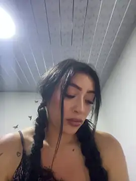 Chat XXX en directo de DAKOTA_SAKURA