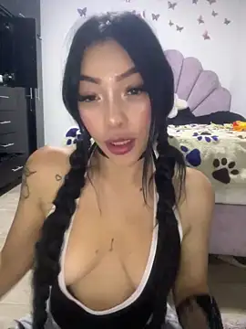 DAKOTA_SAKURA 即時 XXX 聊天
