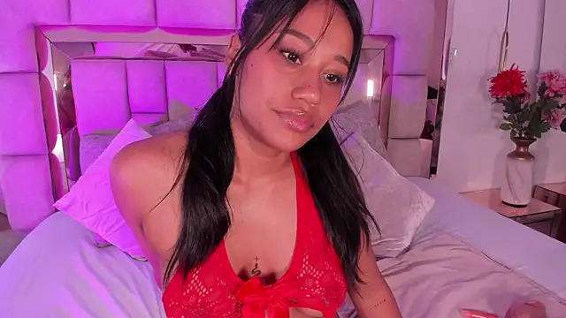 thalia_nichols' Live XXX Chat