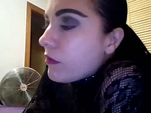 Morena_ojazos_travieza-39n Webbikameraesitys