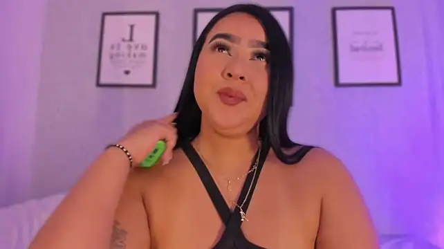 alejandrarojas_'s Webcam Show