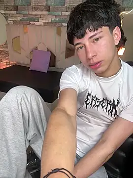 عرض كام kaelwolf_tay