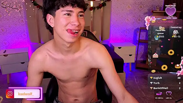 kaelwolf_tayn Webbikameraesitys