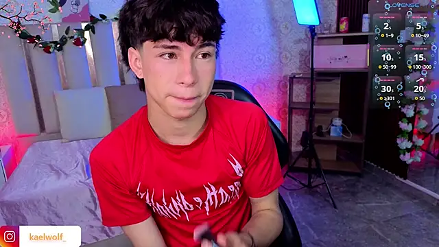 kaelwolf_tay Webcamshow