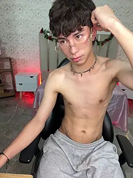 عرض كام kaelwolf_tay