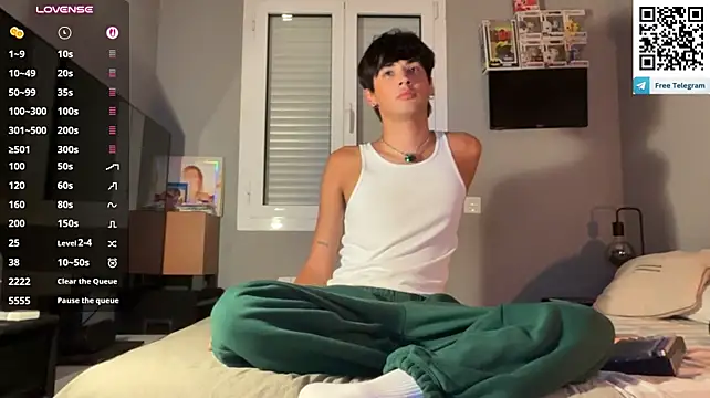 הופעת וובקאם של noxnude