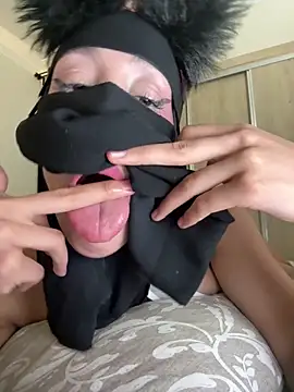 arabaylaのウェブカメラショー